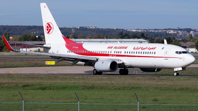 7T-VJL:Boeing 737-800:Air Algerie